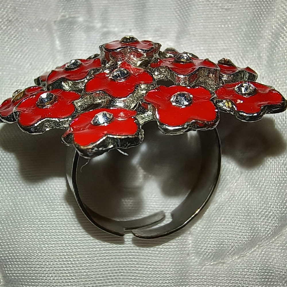 2 Vtg Silver-Tone Rings: *Orange Resin Dahlia & *Red Enamel Poppy Bouquet - Picture 7 of 10